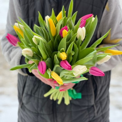 Букет из разноцветных тюльпанов - заказать с доставкой в по Харабалям